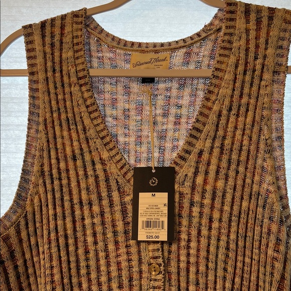 Universal Thread Striped Ribbed Tank Top - Picture 5 of 5